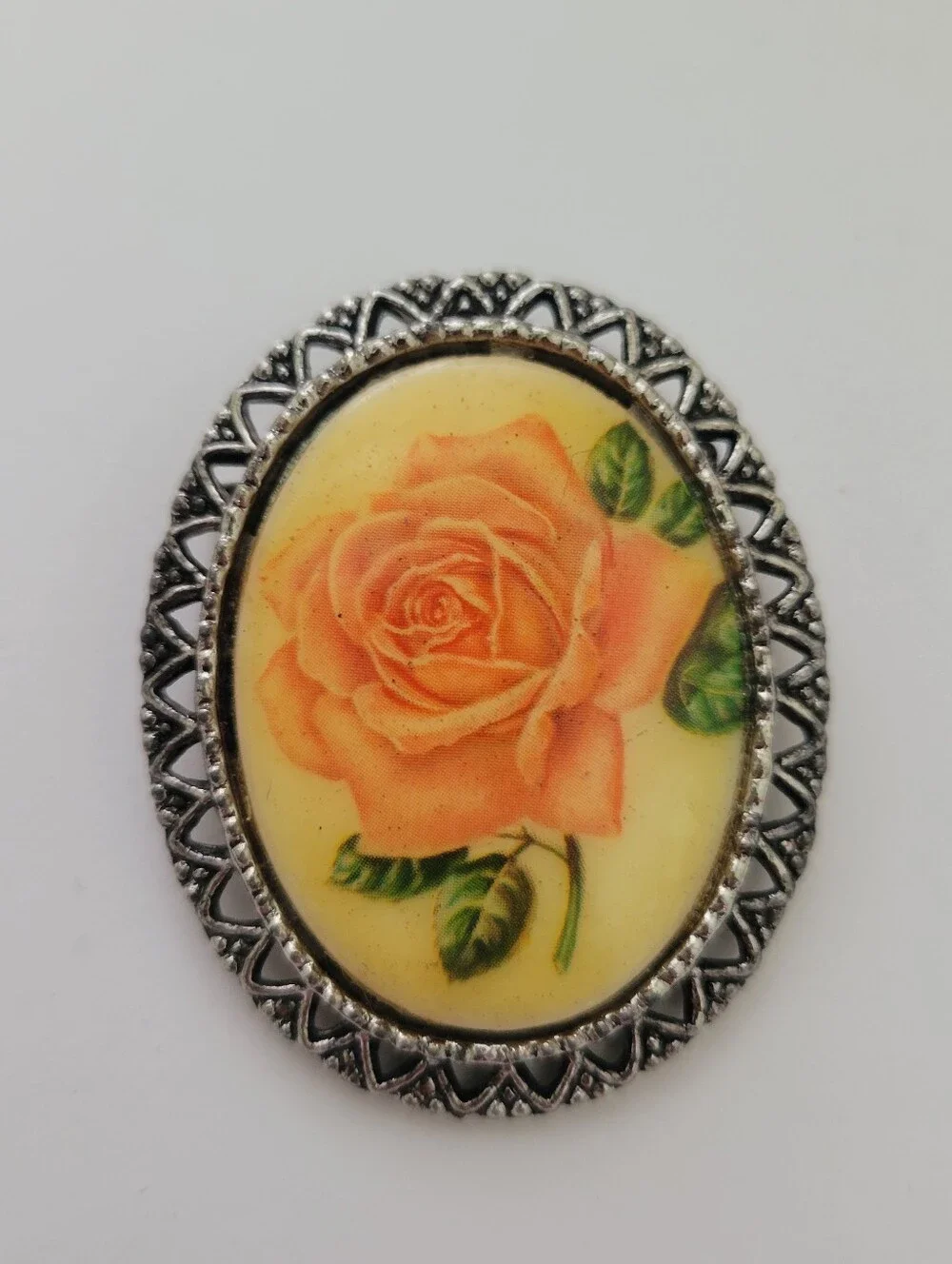 Vintage Rose Floral Cameo Brooch Pin Pendant Porcelain Silver Tone Feminine